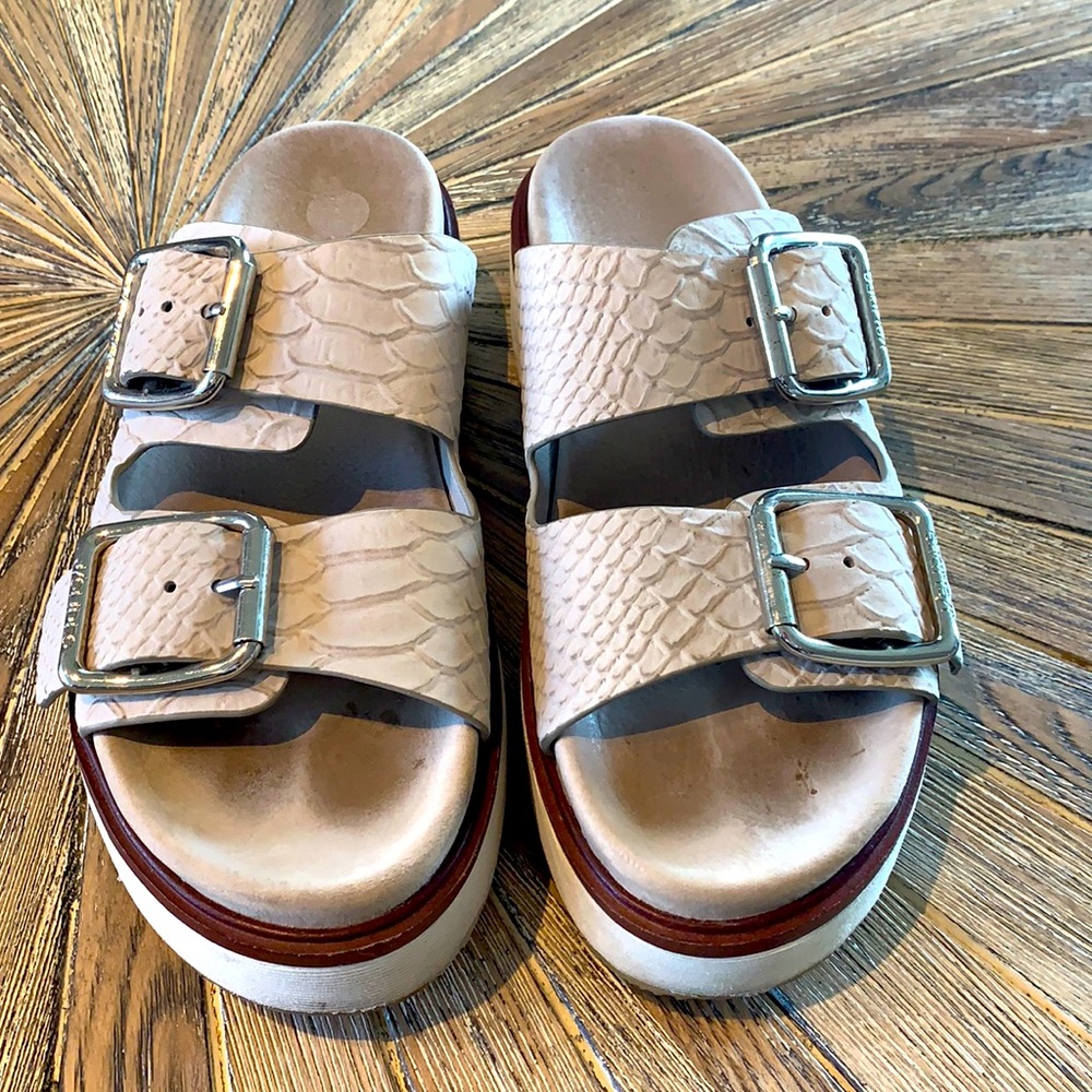 7.5 J Slides platform sandals